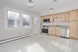 3 Brettmann Cir, New City, NY 10956 - Photo 11