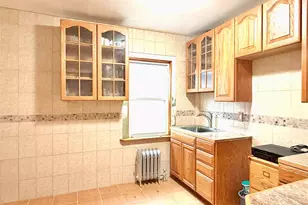 20-37 149th St, Whitestone, NY 11357 - Photo 13