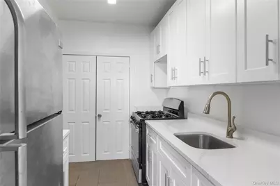 5 Fordham Hill Oval #9A, Bronx, NY 10468 - Photo 9