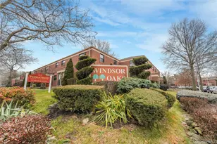 220-02 73rd Ave, Oakland Gardens, NY 11364 - Photo 9