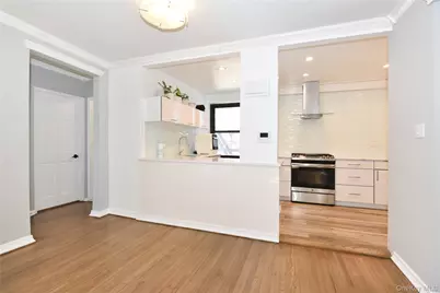 211-06 75th Avenue #2E, Bayside, NY 11364 - Photo 7