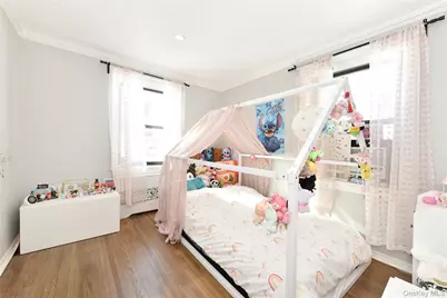 211-06 75th Avenue #2E, Bayside, NY 11364 - Photo 11