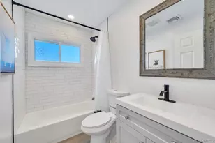 10 Petal Ln, Hicksville, NY 11801 - Photo 23