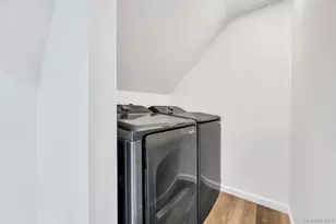 10 Petal Ln, Hicksville, NY 11801 - Photo 27