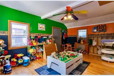 133 W 195th Street, Bronx, NY 10468 - Photo 5