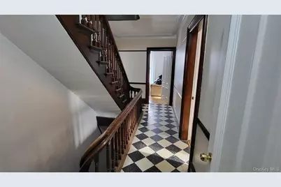 1 Mills Place, Milton, NY 12547 - Photo 15