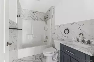 316 E 4th St, Mount Vernon, NY 10553 - Photo 21