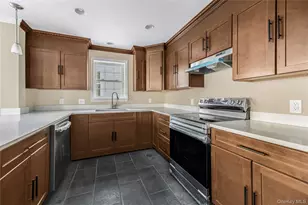 316 E 4th St, Mount Vernon, NY 10553 - Photo 5