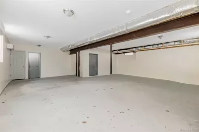 320 E 4th Street, Mount Vernon, NY 10553 - Photo 23