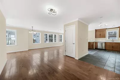 320 E 4th Street, Mount Vernon, NY 10553 - Photo 5