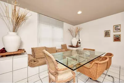 27 Fairway Drive, Manhasset, NY 11030 - Photo 7