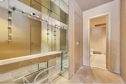 27 Fairway Drive, Manhasset, NY 11030 - Photo 27