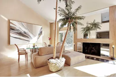 27 Fairway Drive, Manhasset, NY 11030 - Photo 13