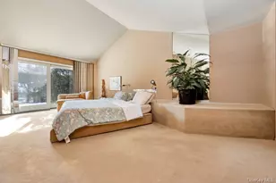 27 Fairway Dr, Manhasset, NY 11030 - Photo 23