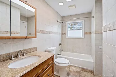 6 Edward Court, Ronkonkoma, NY 11779 - Photo 21