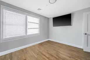 114 Beach Ave, Bellmore, NY 11710 - Photo 21