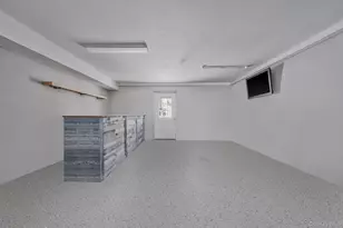 114 Beach Ave, Bellmore, NY 11710 - Photo 23