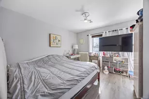 72-15 Juniper Valley Rd, Middle Village, NY 11379 - Photo 7