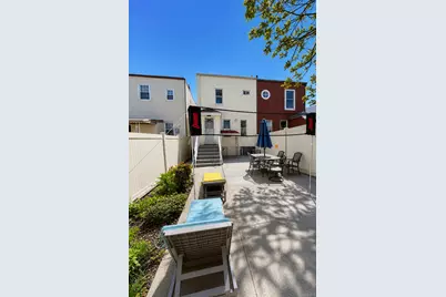 7215 Juniper Valley Road, Middle Village, NY 11379 - Photo 15