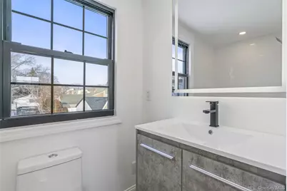 1709 Camp Avenue, Merrick, NY 11566 - Photo 11