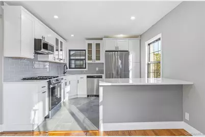 1709 Camp Avenue, Merrick, NY 11566 - Photo 3