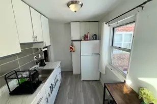 131-39 234th St, Rosedale, NY 11422 - Photo 7