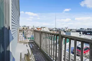 825 S Ocean Ave, Freeport, NY 11520 - Photo 25