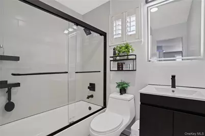 825 S Ocean Avenue #2, Freeport, NY 11520 - Photo 19