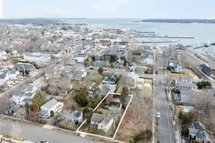 506 5th St, Greenport, NY 11944 - Photo 3