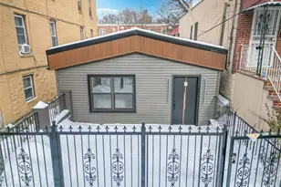 1143 E 224th St, Bronx, NY 10466 - Photo 15