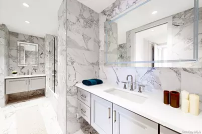 641 5th Avenue #29D, New York, NY 10022 - Photo 5