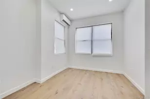 962 E 221st St, Bronx, NY 10469 - Photo 7