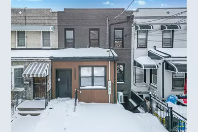 962 East 221 Street, Bronx, NY 10469 - Photo 1