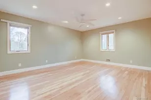 25 North Dr, Great Neck, NY 11021 - Photo 11