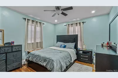 101 Stewart Street, Floral Park, NY 11001 - Photo 9