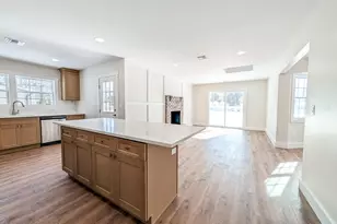 36 Brian St, Holbrook, NY 11741 - Photo 7