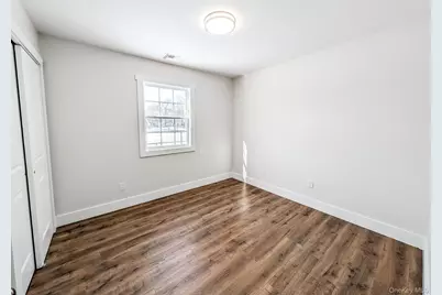 36 Brian Street, Holbrook, NY 11741 - Photo 21