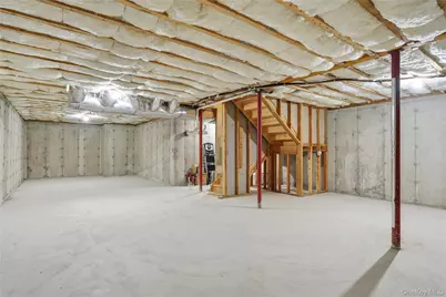 307 Medea Way, Central Islip, NY 11722 - Photo 25