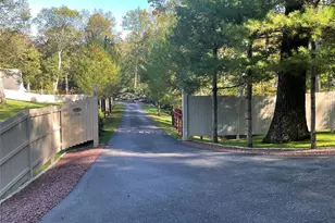 70 Camp Dr, Rhinebeck, NY 12572 - Photo 27