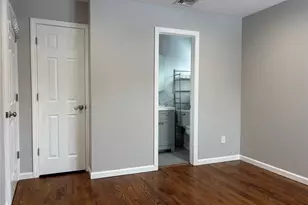 3695 Jerusalem Ave, Wantagh, NY 11735 - Photo 9