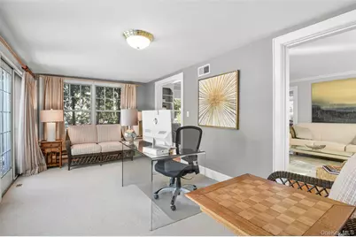 551 Wolfs Lane, Pelham, NY 10803 - Photo 13