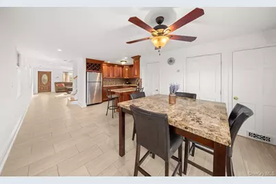 19 W 13th Road, Far Rockaway, NY 11693 - Photo 3
