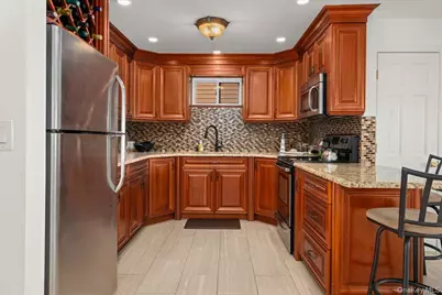 19 W 13th Road, Far Rockaway, NY 11693 - Photo 7