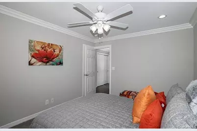 516 Terrace #T13516, Bayport, NY 11705 - Photo 9