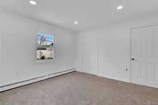 31 Blue Spruce Rd, Levittown, NY 11756 - Photo 5