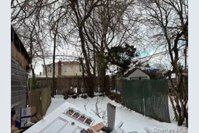 122-52 Springfield Boulevard, Springfield Gardens, NY 11413 - Photo 23