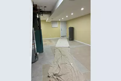 122-52 Springfield Boulevard, Springfield Gardens, NY 11413 - Photo 13