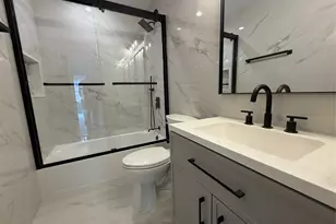 492 Blue Point Rd, Farmingville, NY 11738 - Photo 9