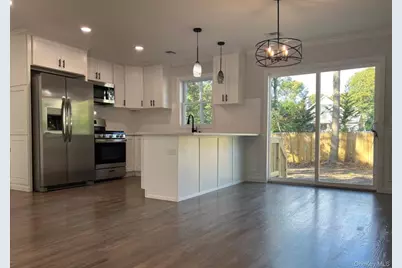 492 Blue Point Road, Farmingville, NY 11738 - Photo 3