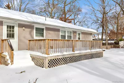 50 Laurelton Avenue, Selden, NY 11784 - Photo 33